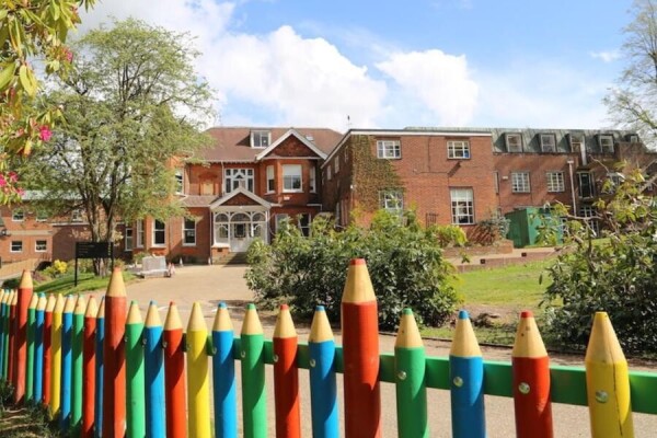 Laurel House School Image